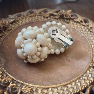 Vintage Pearl Cluster Clip-Ons